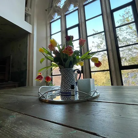 Apartment Converted Chapel In Old Market